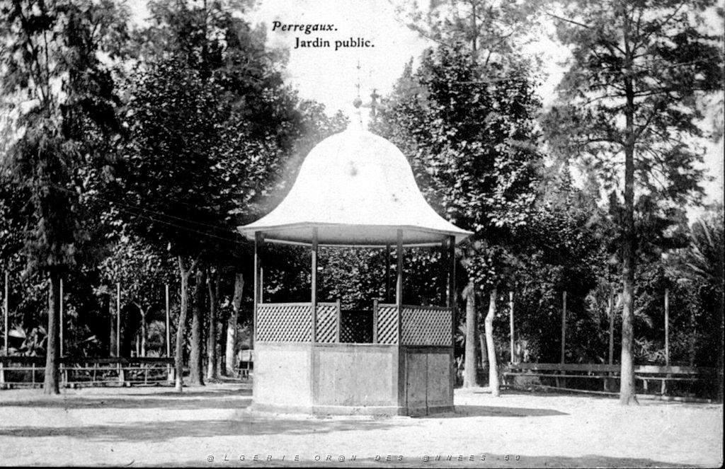 Perregaux - Kiosque 04- Serrano.jpg